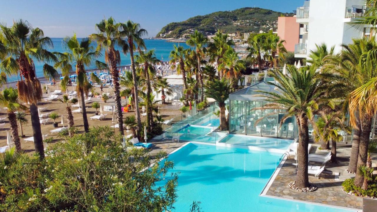 Hotel Caravelle Thalasso&Wellness Diano Marina Exterior foto