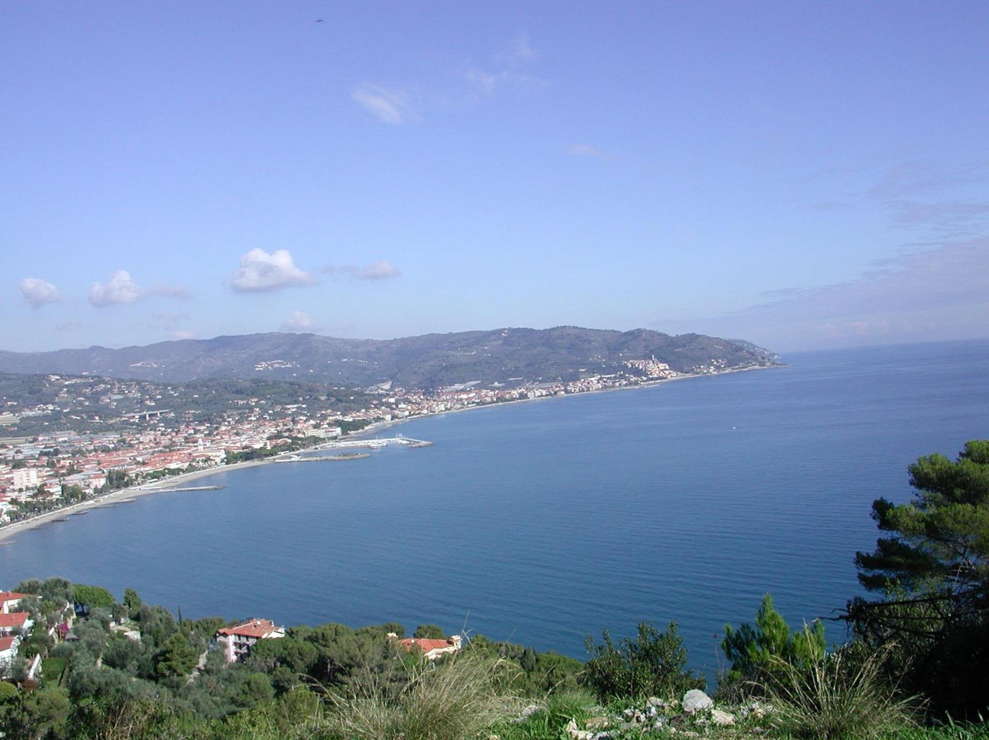 Hotel Caravelle Thalasso&Wellness Diano Marina Exterior foto